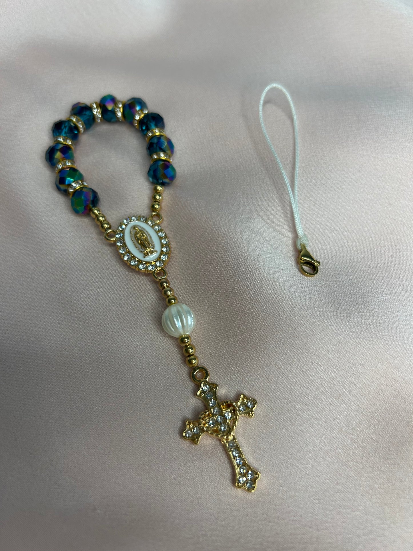 Dizainier doré et turquoise holographique, attache amovible pour téléphone The Delicate Rosary