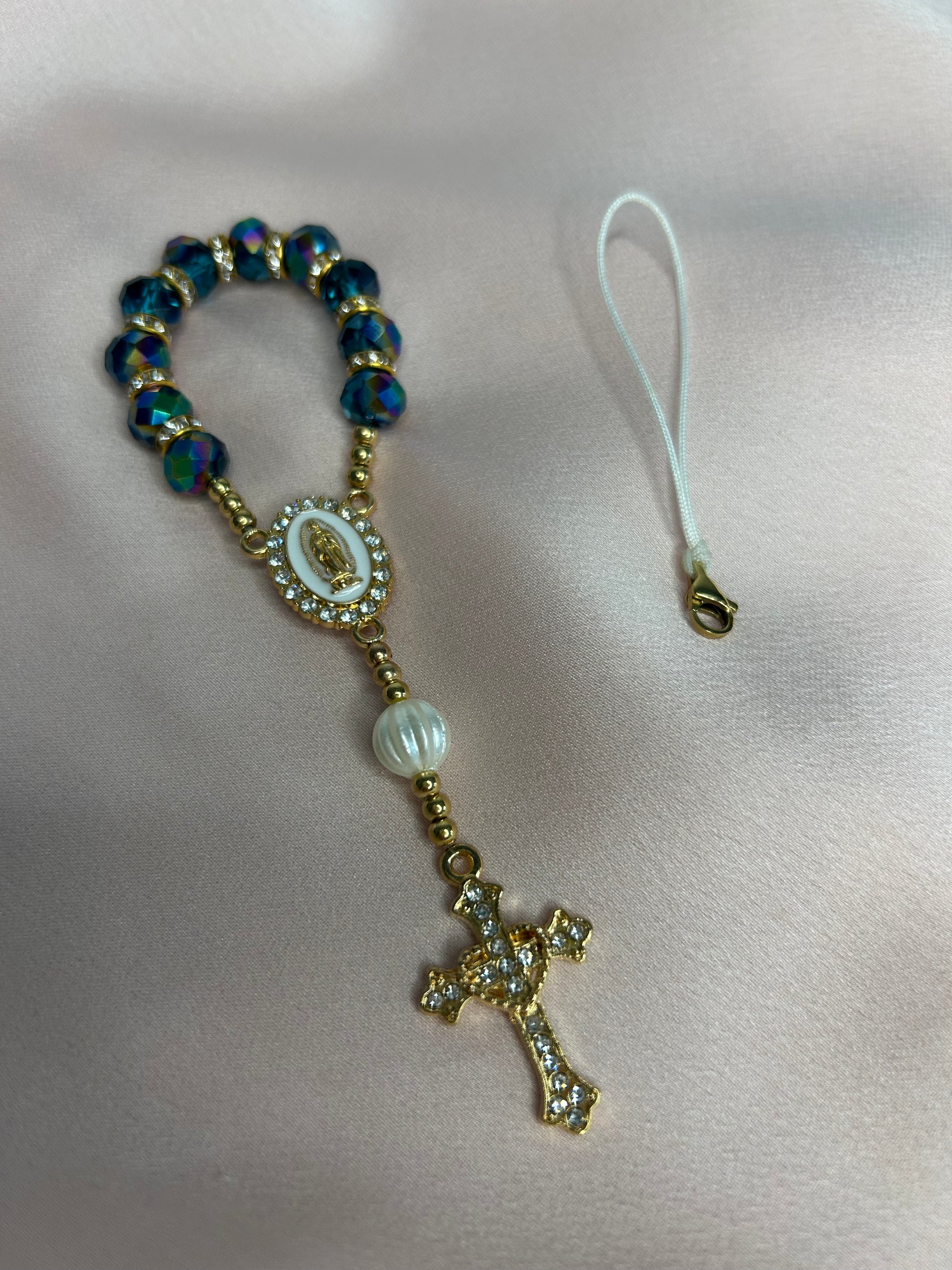 Dizainier doré et turquoise holographique, attache amovible pour téléphone The Delicate Rosary
